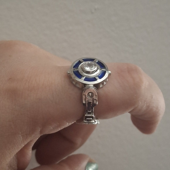 925 Sterling Silver R2-D2 Shaped Ring With Center Diamond Stone - Picture 3 of 4